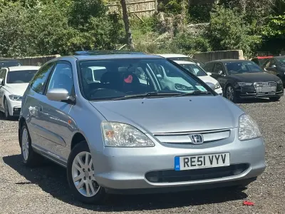 Używany Honda Civic Sport 110 KM (80 kW) 2001 Srebrny Hatchback
