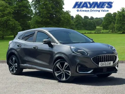 Begagnad Ford Puma ST-Line 2021 Grå SUV