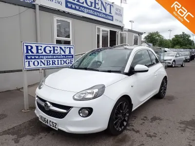 Used Vauxhall Adam Glam 70 HP (51 kW) 2014 White Hatchback