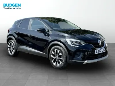 Usado Renault Captur Evolution 140 HP (102 kW) 2022 Preto SUV