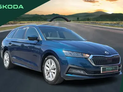 Used Skoda Octavia SE L 200 HP (147 kW) 2024 Blue Estate