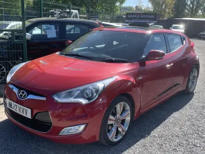 Used Hyundai Veloster Sport 140 HP (102 kW) 2012 Red Hatchback