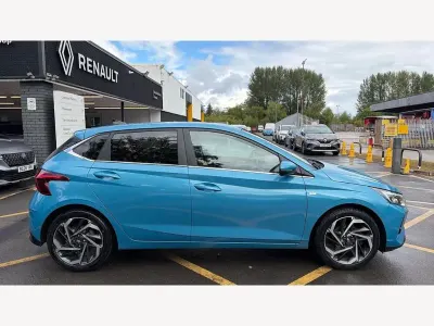 Used Hyundai i20 Premium 2023 Blue Hatchback