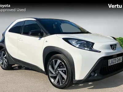 Used Toyota Aygo X 72 HP (52 kW) 2023 White SUV