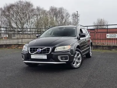 Usado Volvo XC70 SE Lux 280 HP (205 kW) 2010 Preto Carrinha