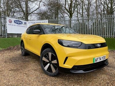 Used Ford Capri Select 210 kW (286 HP) 2024 Yellow SUV