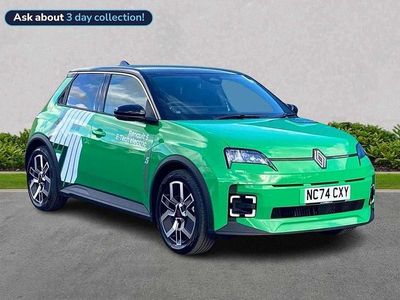 Green Used 2025 Renault 5 E-Tech Komfort Hatchback | £21,499