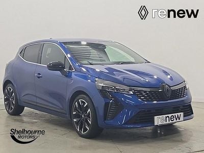 New Renault Clio V Techno 145 HP (106 kW) 2025 Special metallic  iron blue  Hatchback