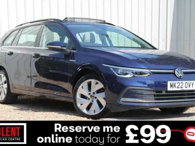 Used VW Golf VIII Style 147 HP (108 kW) 2022 Blue Estate