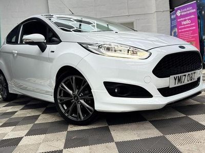 Used Ford Fiesta ST-Line 140 HP (102 kW) 2017 White Hatchback