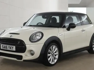 Begagnad Mini Cooper S