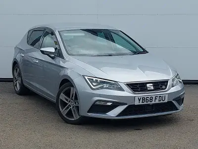 Used Seat Leon FR 130 HP (95 kW) 2019 Silver Hatchback