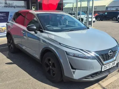 Begagnad Nissan Qashqai S 190 HK (139 kW) 2023 Grå SUV