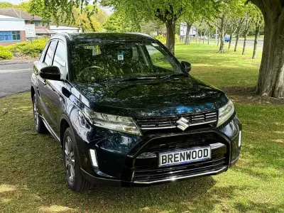 Używany Suzuki Vitara 115 KM (84 kW) 2025 Niebieski SUV
