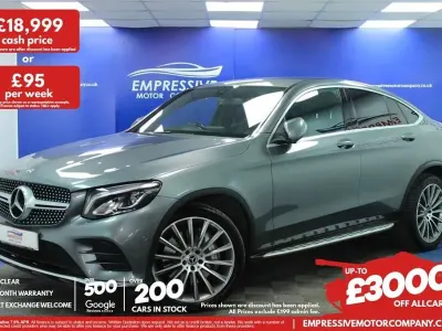 Używany Mercedes GLC220 AMG line 2019 Szary Coupe