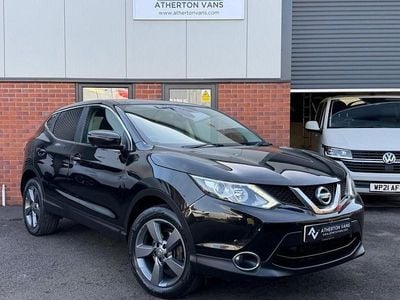 Used Nissan Qashqai N-TEC 110 HP (80 kW) 2015 Black SUV