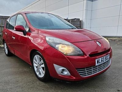 Used Renault Grand Scénic III Privilege 150 HP (110 kW) 2010 Red MPV