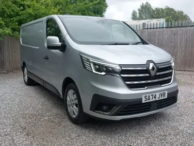 Used Renault Trafic 2024 Grey MPV