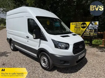 Used Ford Transit 130 HP (95 kW) 2019 White Van