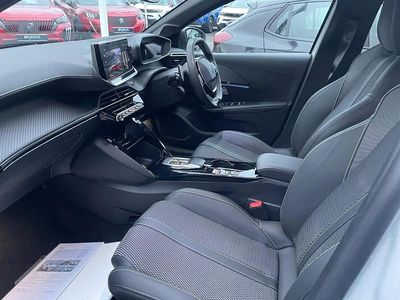 Used Peugeot 208 GT 134 HP (98 kW) 2025 White Hatchback