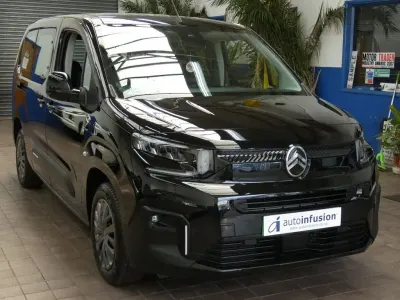 Używany Citroën e-Berlingo 100 kW (136 KM) 2025 Czarny Minivan