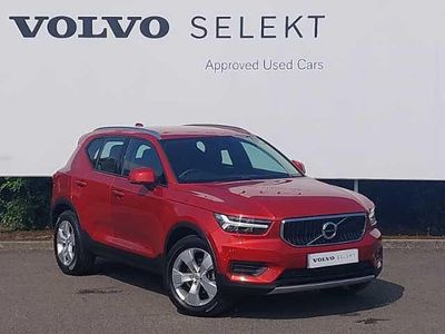 Red Used 2022 Volvo XC40 Momentum SUV | £20,998 (Fair price)