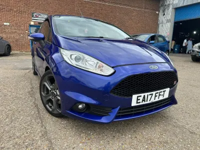 Used Ford Fiesta ST 182 HP (133 kW) 2017 Blue Hatchback