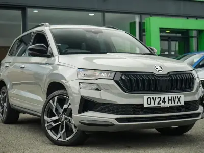 Second-hand Skoda Karoq SportLine 150 CP (110 kW) 2024 Gri SUV