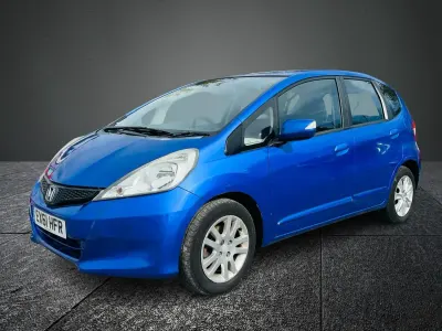 Begagnad Honda Jazz ES 99 HK (72 kW) 2011 Blå Halvkombi