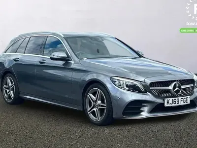 Używany Mercedes C220 AMG line 194 KM (142 kW) 2020 Szary Kombi