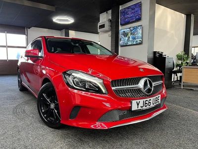 Used Mercedes A200 Premium 136 HP (100 kW) 2016 Red Hatchback