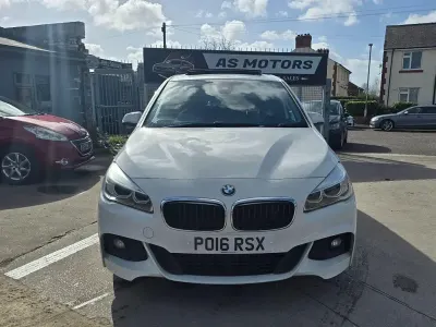 Begagnad BMW 218 M Sport 2016 Minibuss