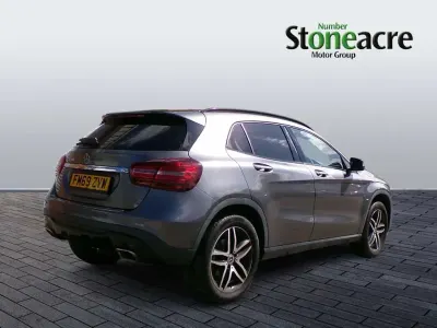 Used Mercedes GLA180 Urban 122 HP (89 kW) 2019 Grey SUV