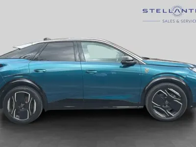 Used Peugeot e-3008 GT 152 kW (207 HP) 2024 Blue SUV