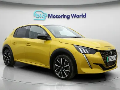 Second-hand Peugeot e-208