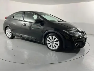 Used Honda Civic SE Plus 139 HP (102 kW) 2016 Black Hatchback