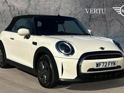 Begagnad Mini Cooper Classic 134 HK (98 kW) 2022 Vit Halvkombi
