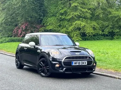 Used Mini Cooper S Hatch 210 HP (154 kW) 2018 Black Hatchback