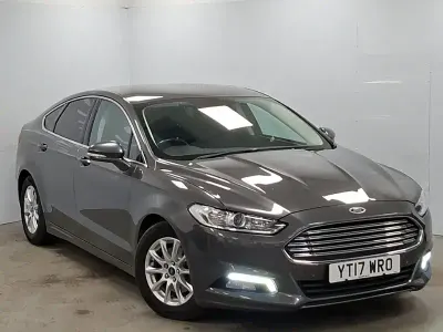 Used Ford Mondeo Zetec 120 HP (88 kW) 2017 Grey Hatchback