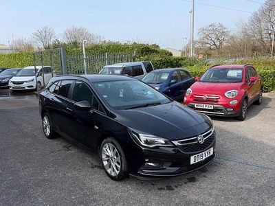 Used Vauxhall Astra S 105 HP (77 kW) 2019 Black Estate