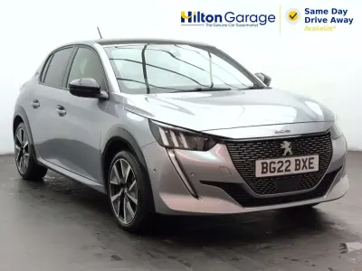 Second-hand Peugeot e-208 Premium 100 kW (136 CP) 2022 Gri Hatchback