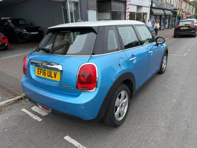 Used Mini Cooper D Hatch 116 HP (85 kW) 2016 Blue Hatchback