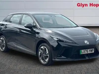 Used MG MG4 EV SE 125 kW (170 HP) 2025 Hatchback