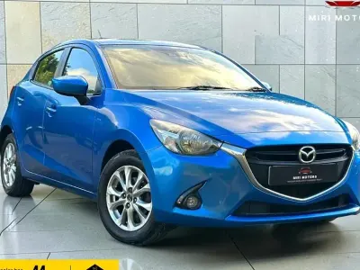 Used Mazda 2 90 HP (66 kW) 2015