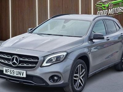 Usado Mercedes GLA180 Urban 122 HP (89 kW) 2020 SUV