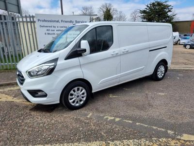 Used Ford Transit Custom Limited 170 HP (125 kW) 2021 Frozen white Van