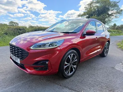 Używany Ford Kuga ST-Line X 2021 Czerwony SUV