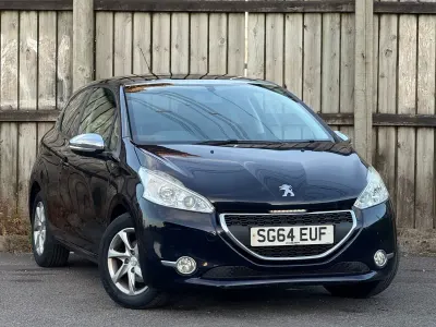 Used Peugeot 208 Style 82 HP (60 kW) 2014 Blue Hatchback
