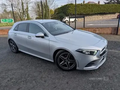 Begagnad Mercedes A200 Executive 163 HK (119 kW) 2020 Silver Halvkombi