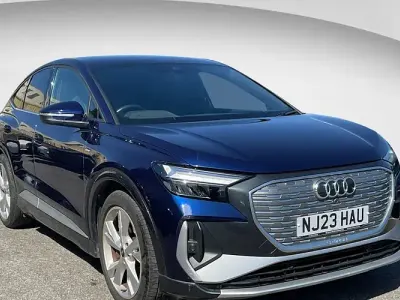 Usado Audi Q4 Sportback e-tron S-Line 150 kW (204 HP) 2023 SUV